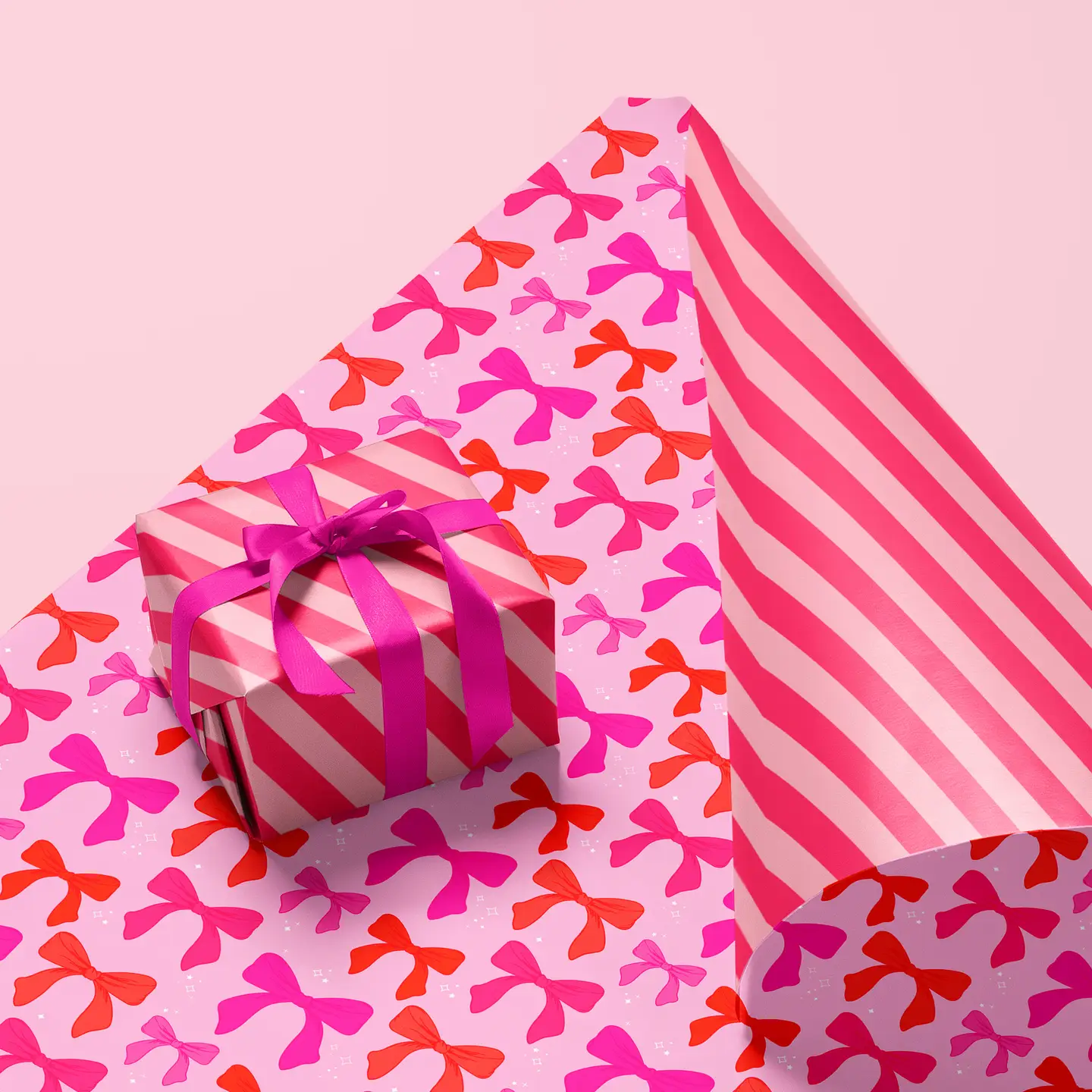 Gift Wrap | Bows and Stripes