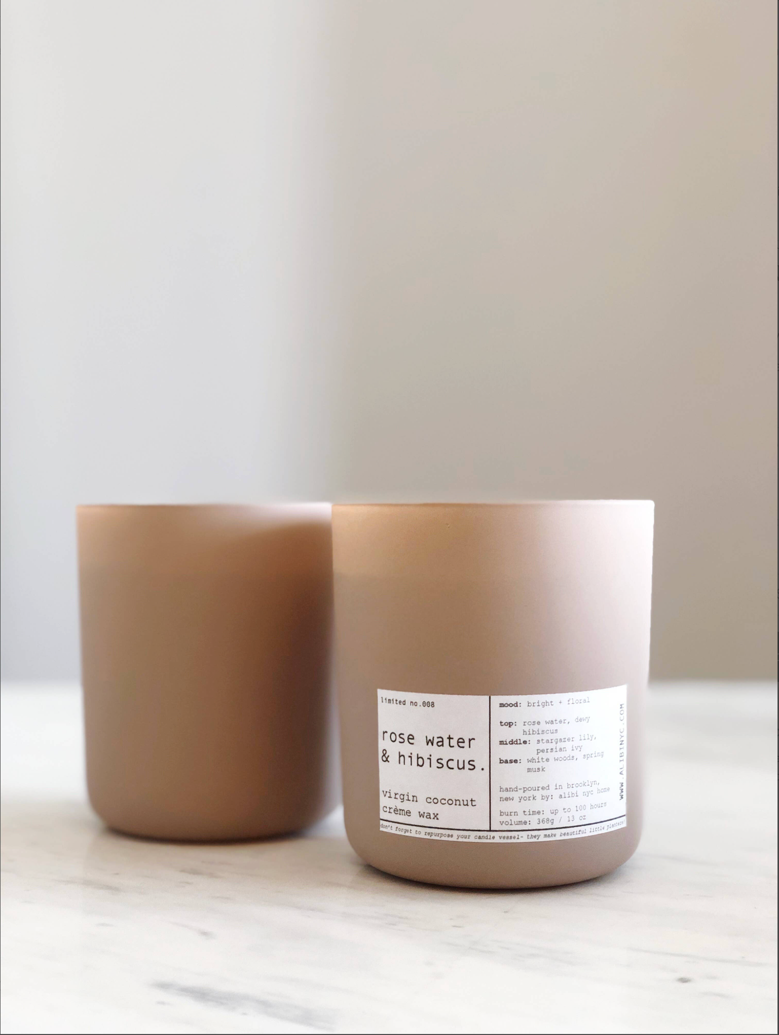 ROSE WATER & HIBISCUS | VIRGIN COCONUT CRÈME CANDLE